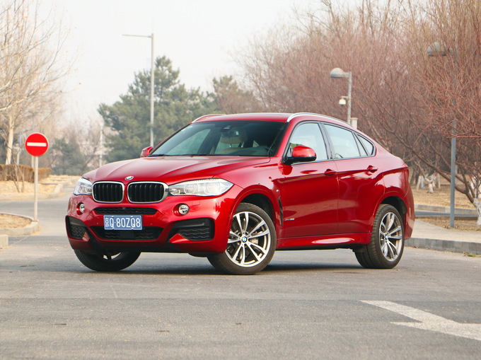 宝马(进口)  xDrive35i 左前正45度