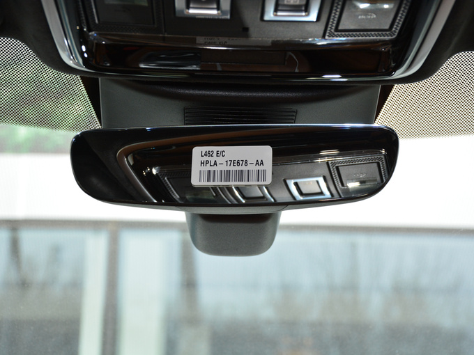 路虎  5.0 V8 SC AB