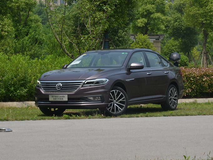 上汽大众  280TSI 左前正45度