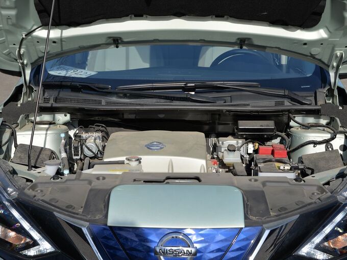 东风日产 发动机舱