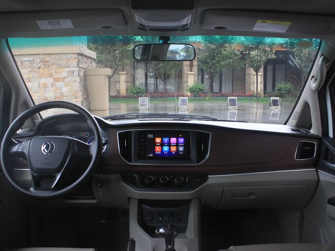 东风风行   大中控全景