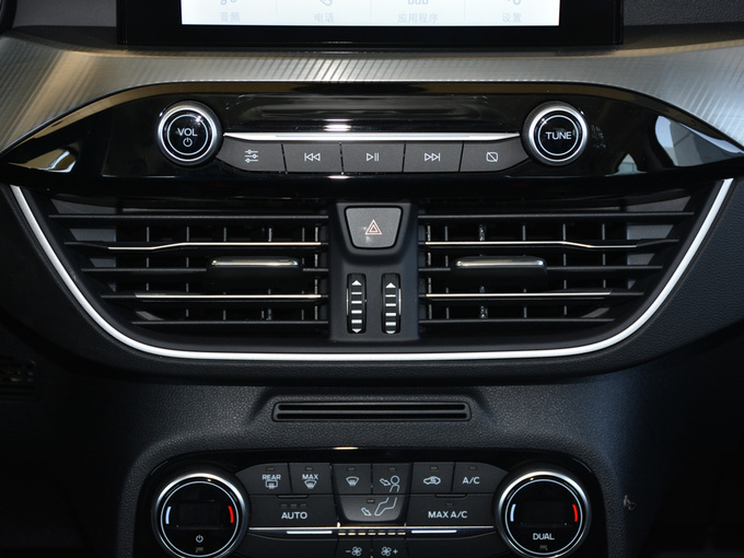 长安福特  三厢 EcoBoost 125 自动锋潮型