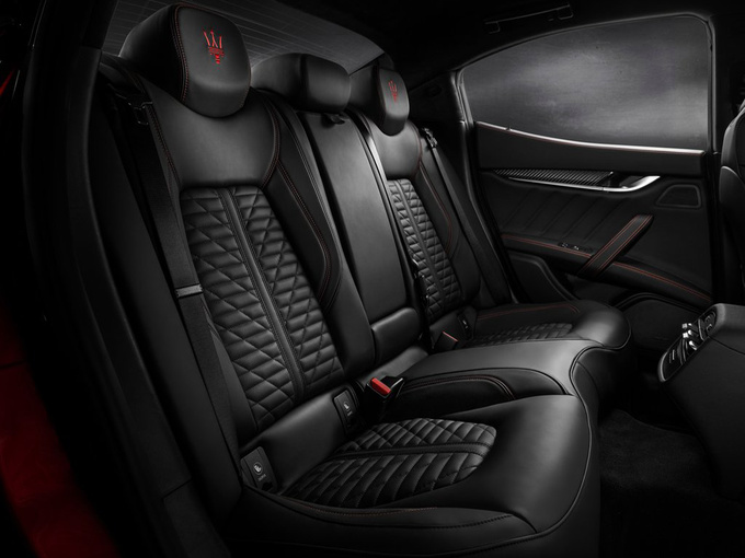 玛莎拉蒂  3.0T 350Hp