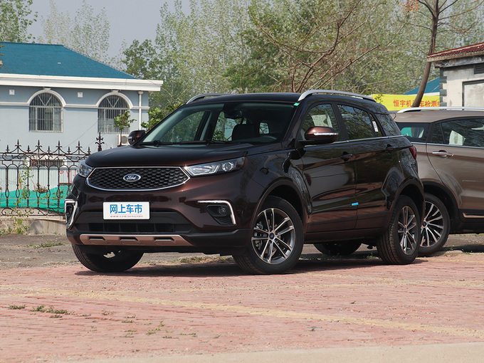 江铃福特 EcoBoost 145 左前正45度