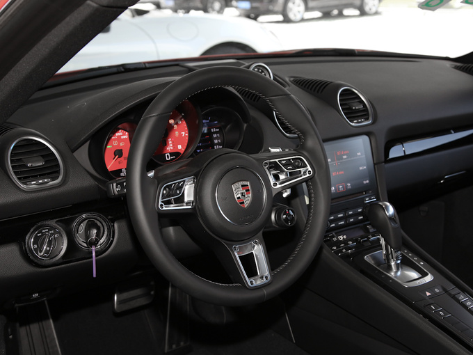 保时捷  Cayman 方向盘