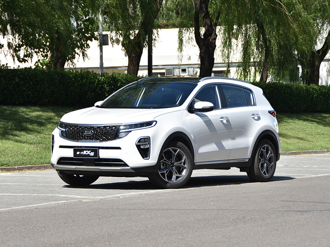 东风悦达起亚 1.6T 左前正45度