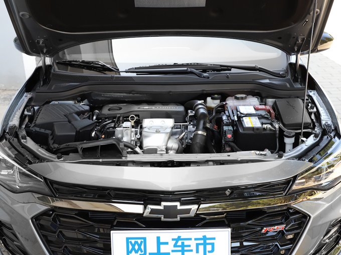 雪佛兰 RS 330T 自动畅快版 发动机舱