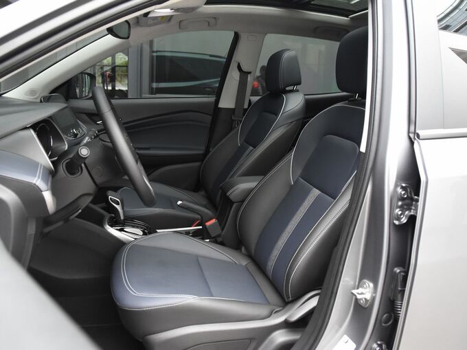 雪佛兰  基本型 前排座椅