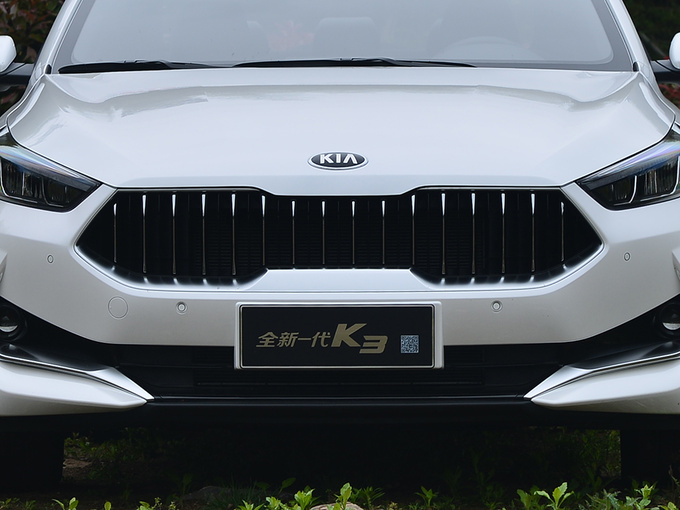 东风悦达起亚  1.5L 前脸