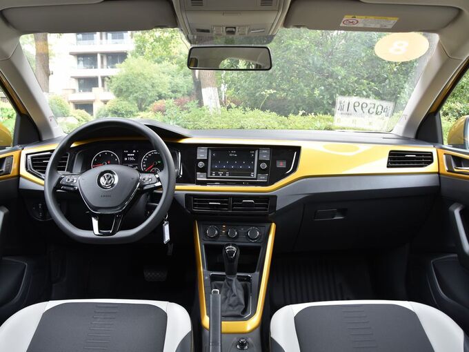 上汽大众 Plus 1.5L 大中控全景