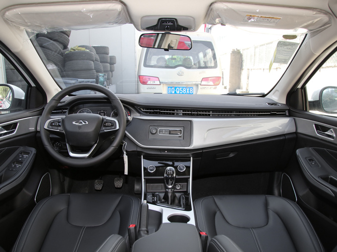 奇瑞汽车 Pro 1.5L 手动青春版 大中控全景