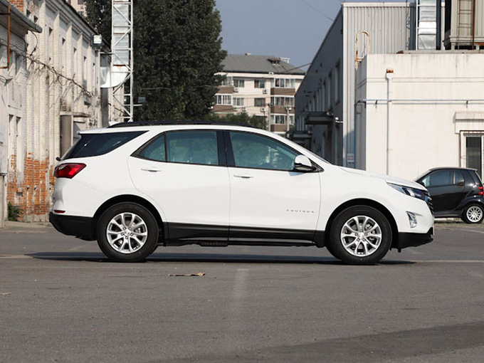 雪佛兰 535T 自动驰界版 正右侧