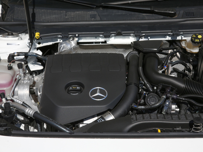北京奔驰 改款 A 200 发动机