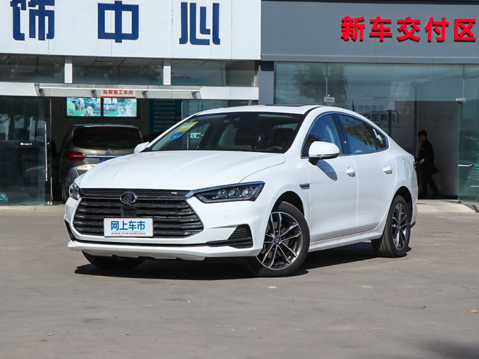 比亚迪 超能版 1.5TI 自动智联锋享型 左前正45度