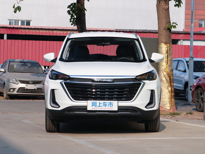 北京汽车 1.5T 正前