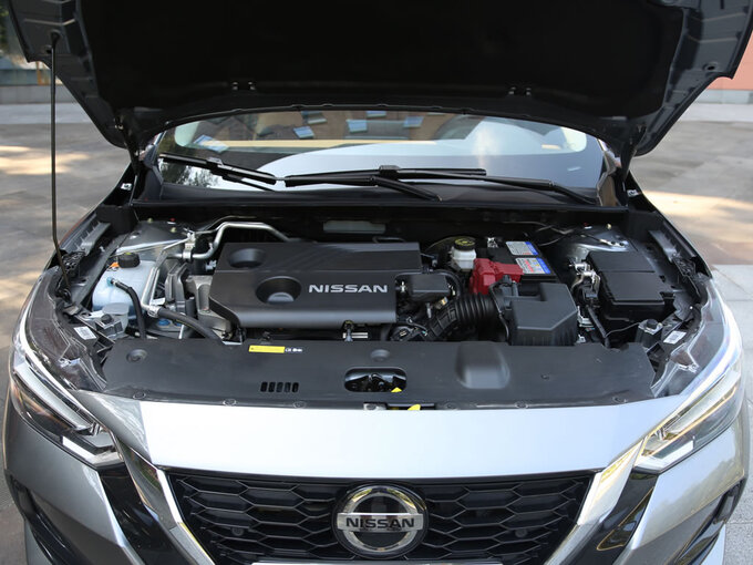 东风日产  1.6L TOP 发动机舱