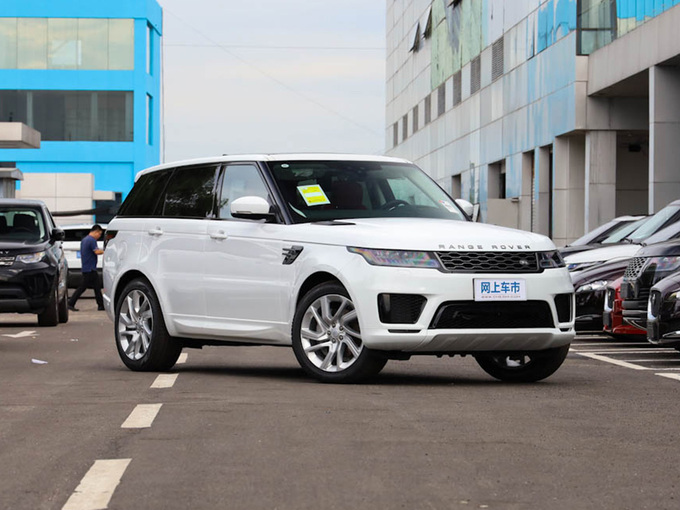 路虎  3.0 L6 HSE 右前正45度