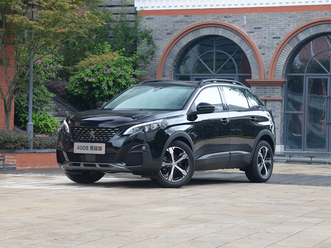 东风标致  360THP 左前正45度