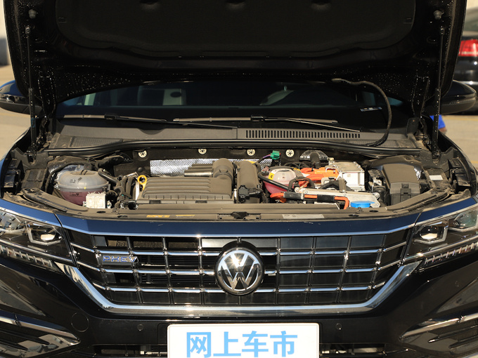 上汽大众  430PHEV 混动豪华版 发动机舱
