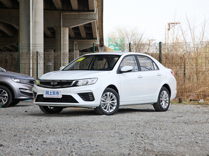 吉利汽车  1.5L 左前正45度