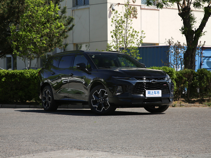 雪佛兰  RS 650T 右前正45度