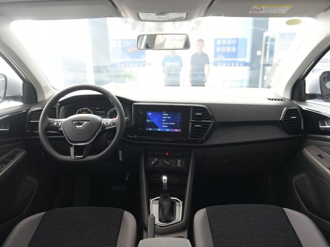 一汽大众  280TSI 大中控全景