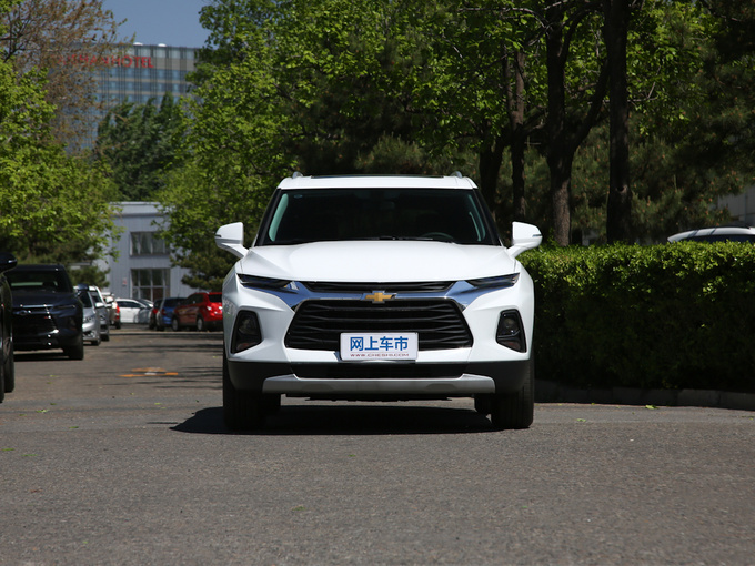 雪佛兰  650T 正前