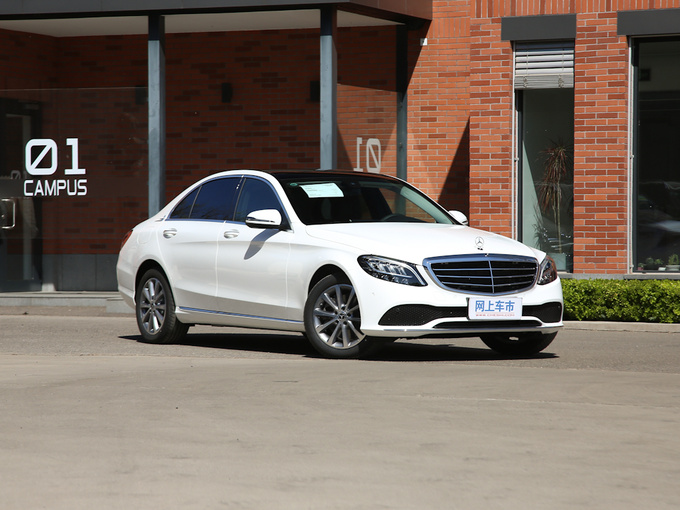 北京奔驰  C 200 L 右前正45度