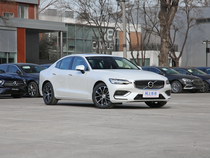 沃尔沃亚太  T4 右前正45度