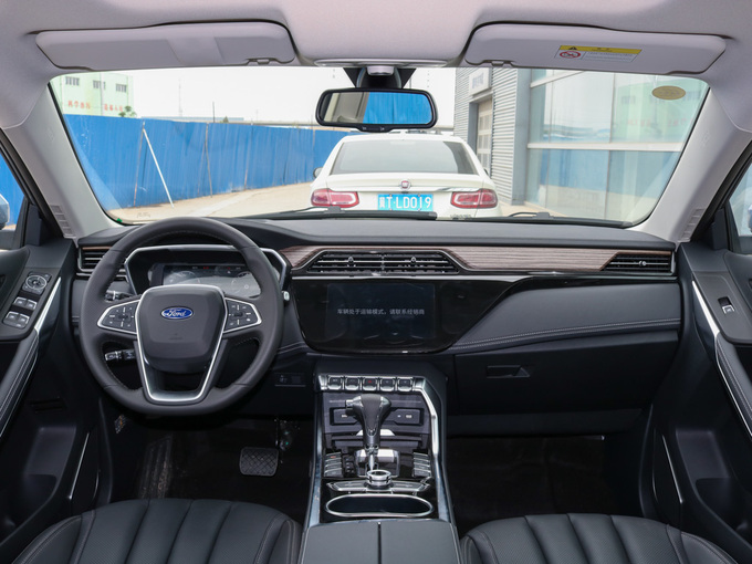 江铃福特  领界S EcoBoost 145 CVT 大中控全景