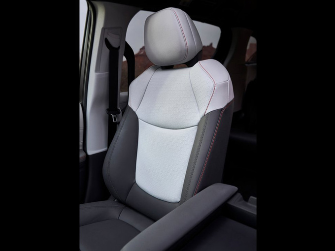 丰田(进口)  2.5L 基本型