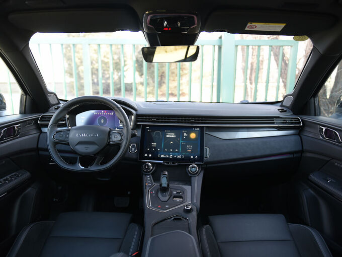 领克  2.0TD 大中控全景