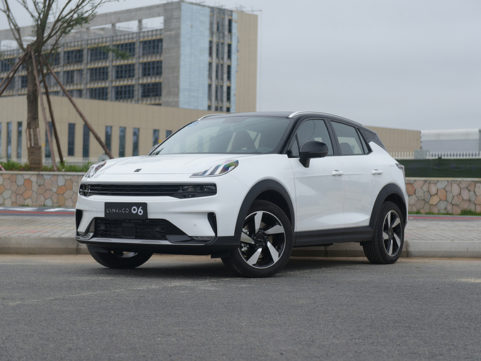 领克  1.5T 左前正45度