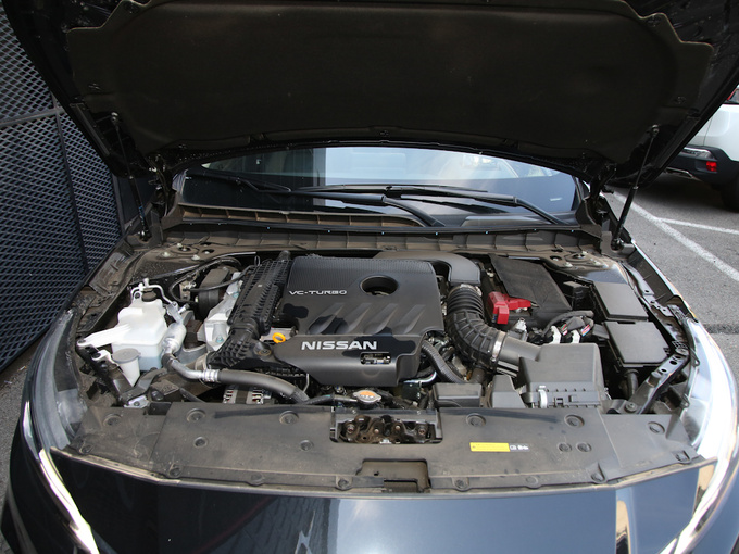 东风日产  改款 2.0T XL Upper AD1 发动机舱