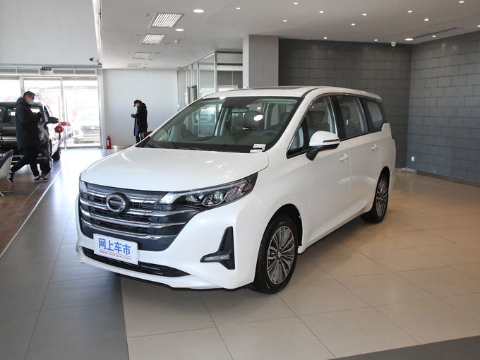 广汽传祺  270T 左前正45度