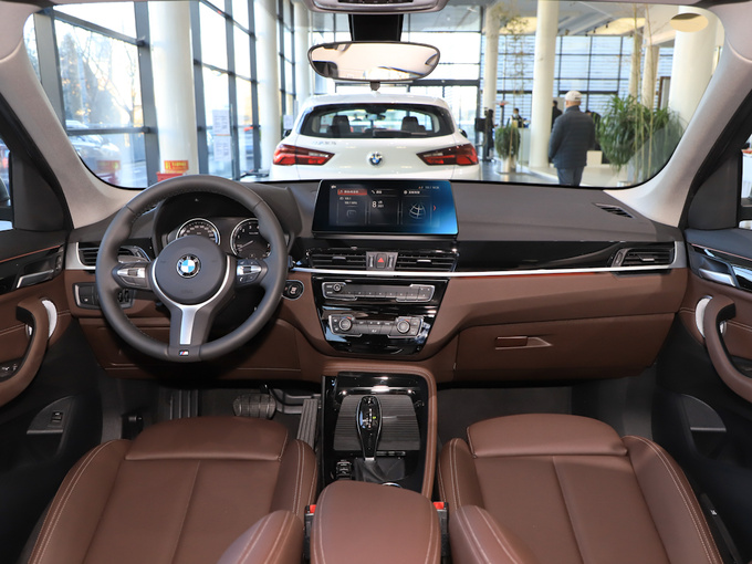 华晨宝马  sDrive20Li 大中控全景