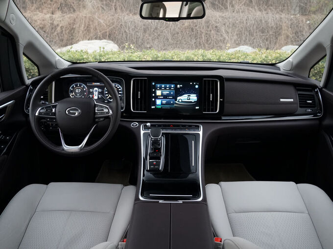 广汽传祺  大师系列 390T 大中控全景