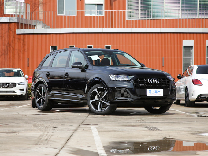 奥迪(进口)  55 TFSI quattro S 右前正45度