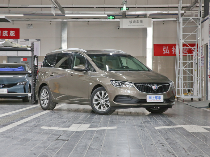 别克  323T 右前正45度