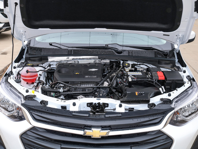 雪佛兰（国产）  325T 发动机舱