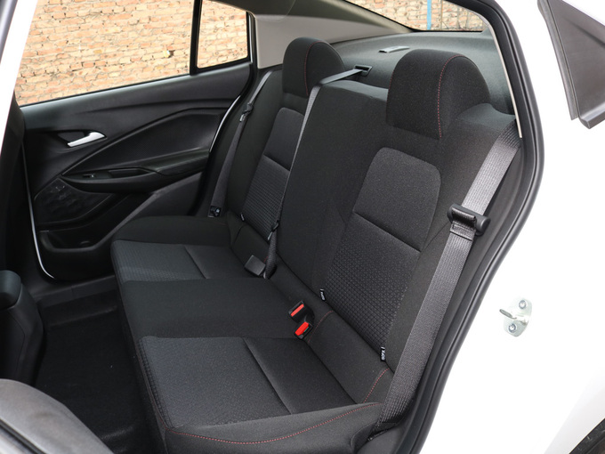 雪佛兰（国产）  325T 第二排座椅