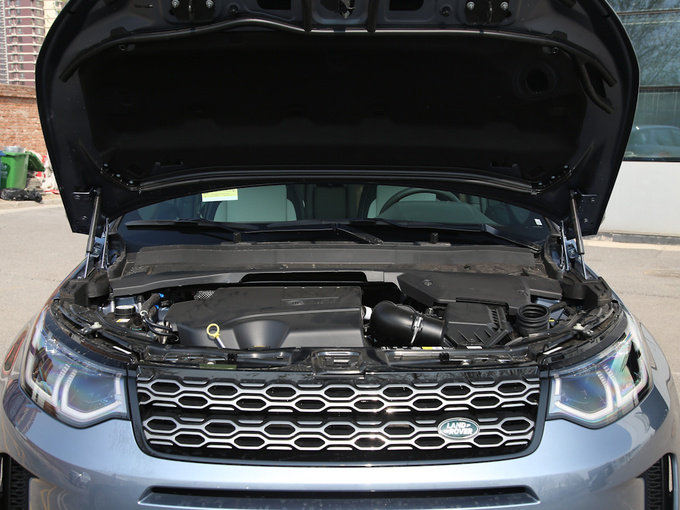 奇瑞捷豹路虎  249PS R-Dynamic SE 性能科技版 发动机舱