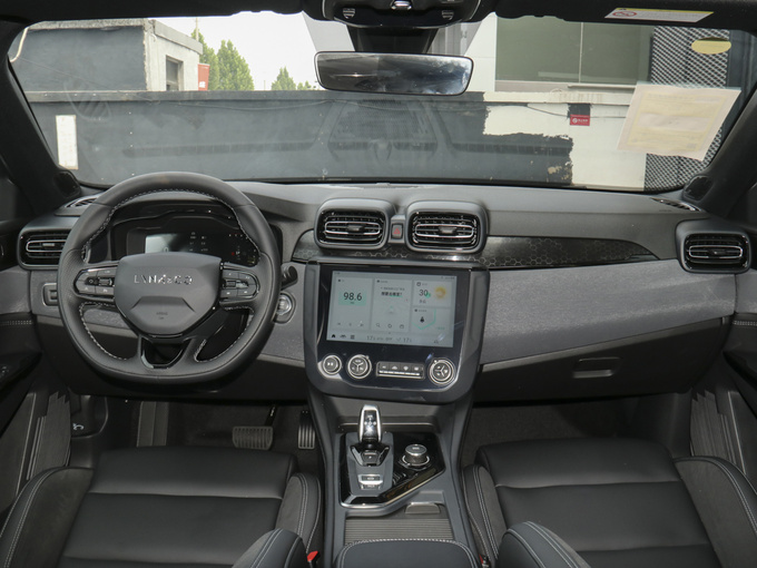 领克  2.0TD 大中控全景