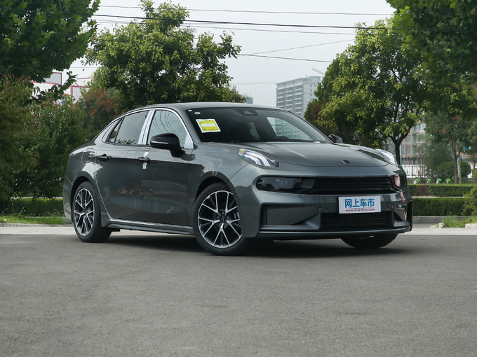 领克  2.0TD 右前正45度