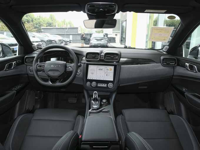 领克  2.0TD 大中控全景