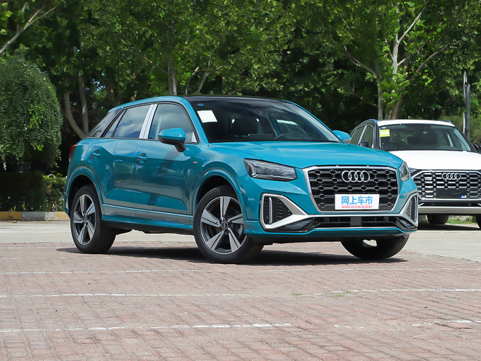 一汽奥迪  35 TFSI 右前正45度