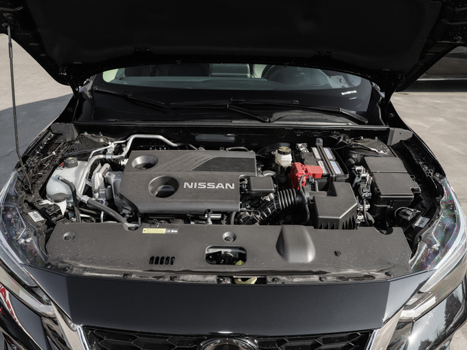 东风日产  1.6L XL