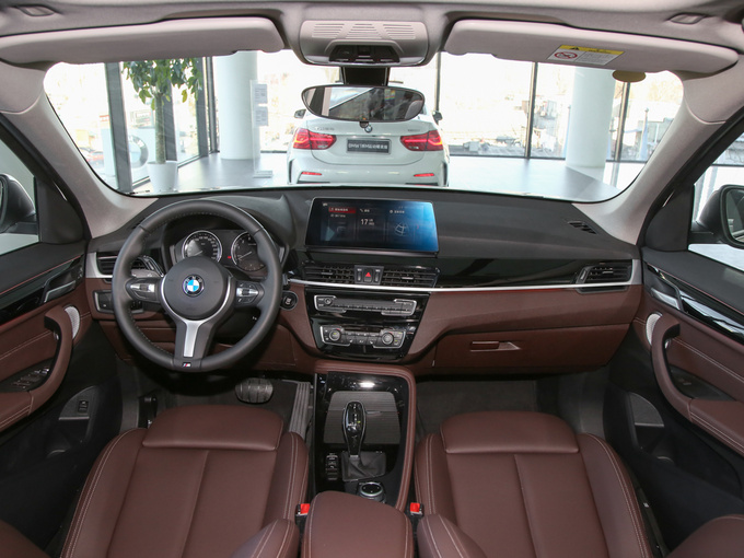 华晨宝马  sDrive20Li 大中控全景
