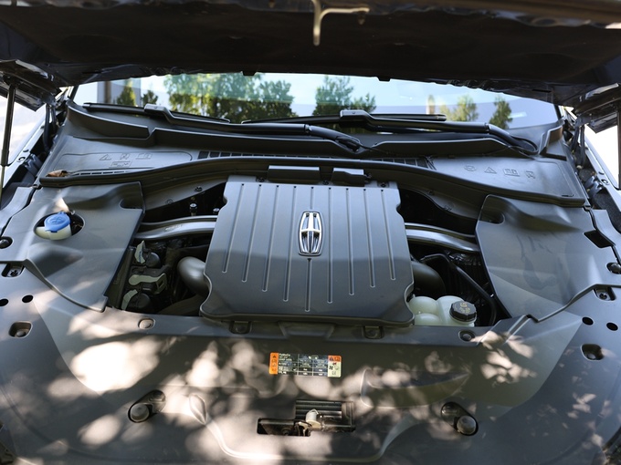 長安林肯  3.0T V6