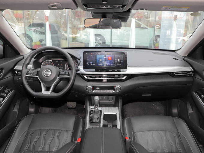 东风日产  2.0T XL